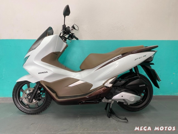 Foto Miniatura Honda PCX 150 DLX ABS 2021