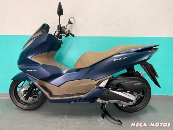 Foto Miniatura Honda PCX 160 DLX ABS 2024