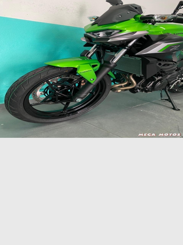 Foto Miniatura Kawasaki Z 500 ABS 2025