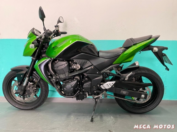 Foto Miniatura Kawasaki Z 750 2012