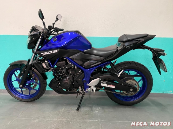 Foto Miniatura Yamaha MT 03 ABS 2020