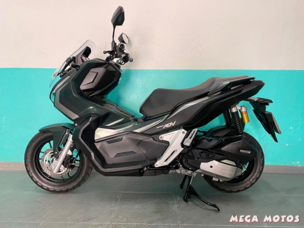 Foto Miniatura Honda ADV 150 ABS 2024