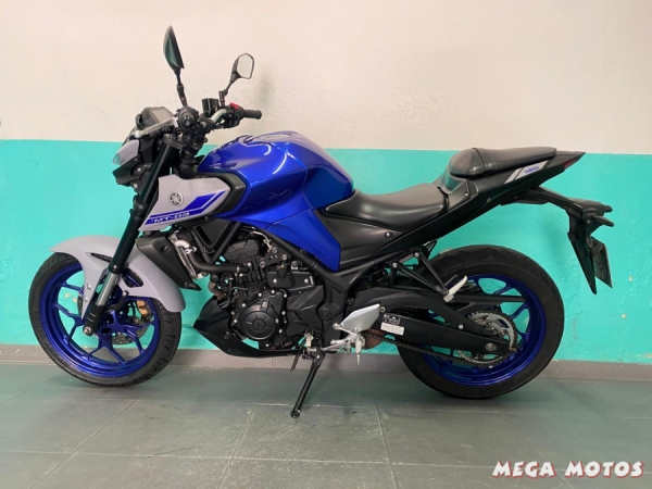 Foto Miniatura Yamaha MT 03 ABS 2022