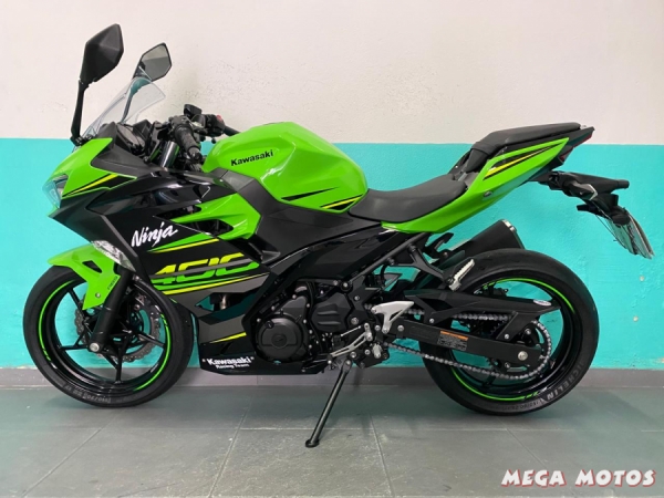 Foto Miniatura Kawasaki NINJA 400 ABS 2019