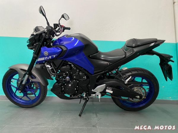 Foto Miniatura Yamaha MT 03 ABS 2021