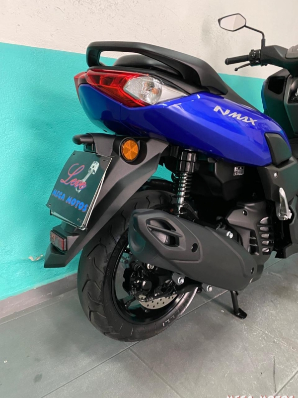 Foto Miniatura Yamaha NMAX 160 CONNECTED ABS 2024