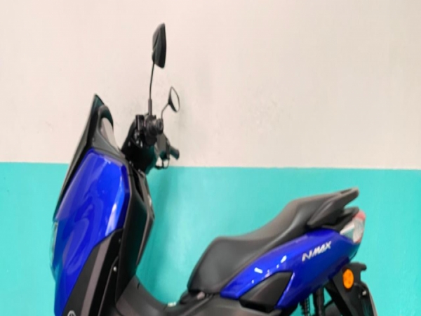 Foto Miniatura Yamaha NMAX 160 CONNECTED ABS 2024